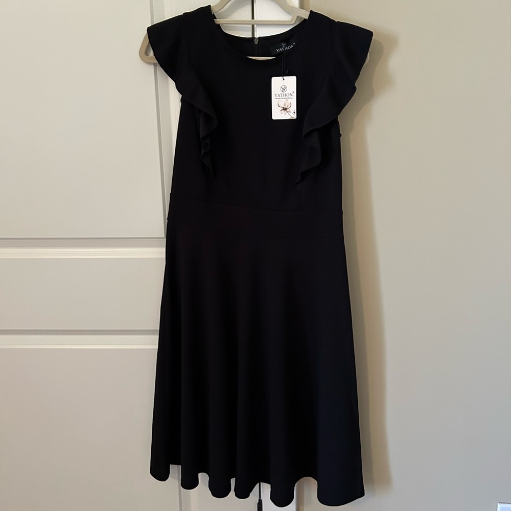 NWT Women’s Vintage Ruffle Dress - Black
